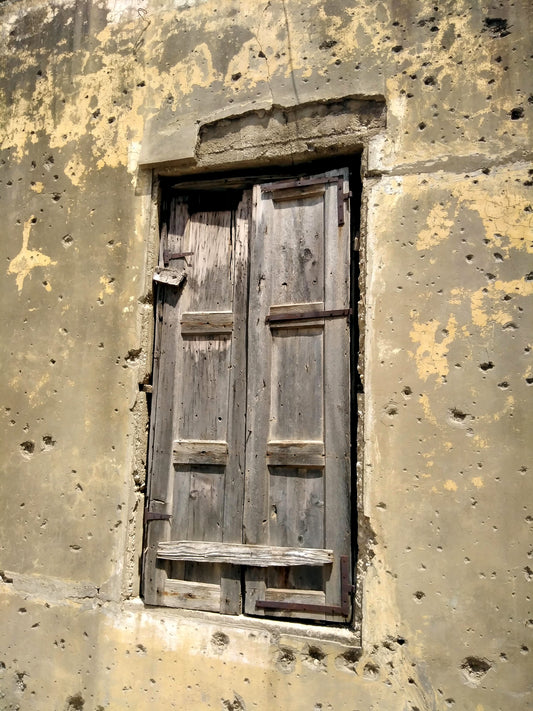 Beirut's Battle of Dots 10 x 14